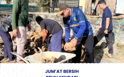 Jum’at Bersih PTUN Kendari