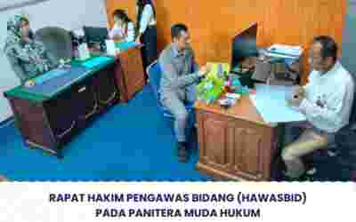Rapat Hakim Pengawas Bidang (HAWASBID) PTUN Kendari pada Panitera Muda Hukum